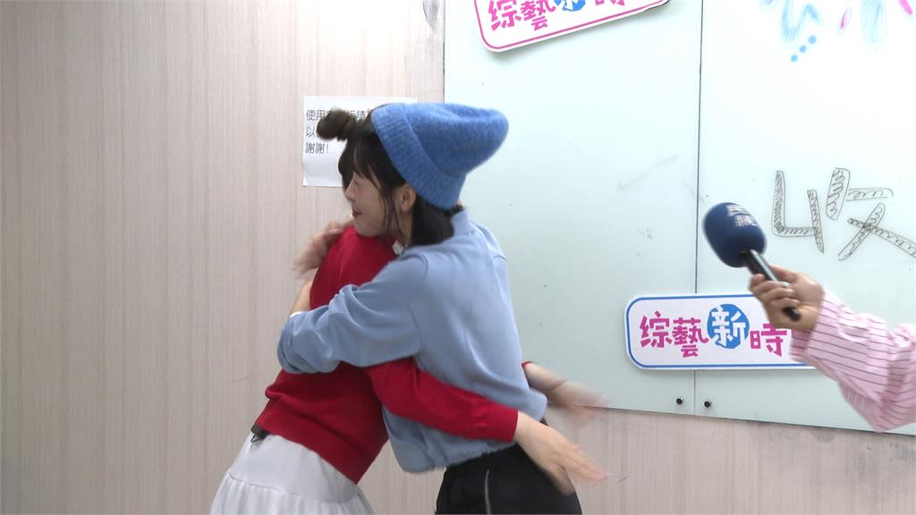 綜藝節目慶祝收視創新高　#-#阿翔、籃籃、楊繡惠與粉絲直播同歡