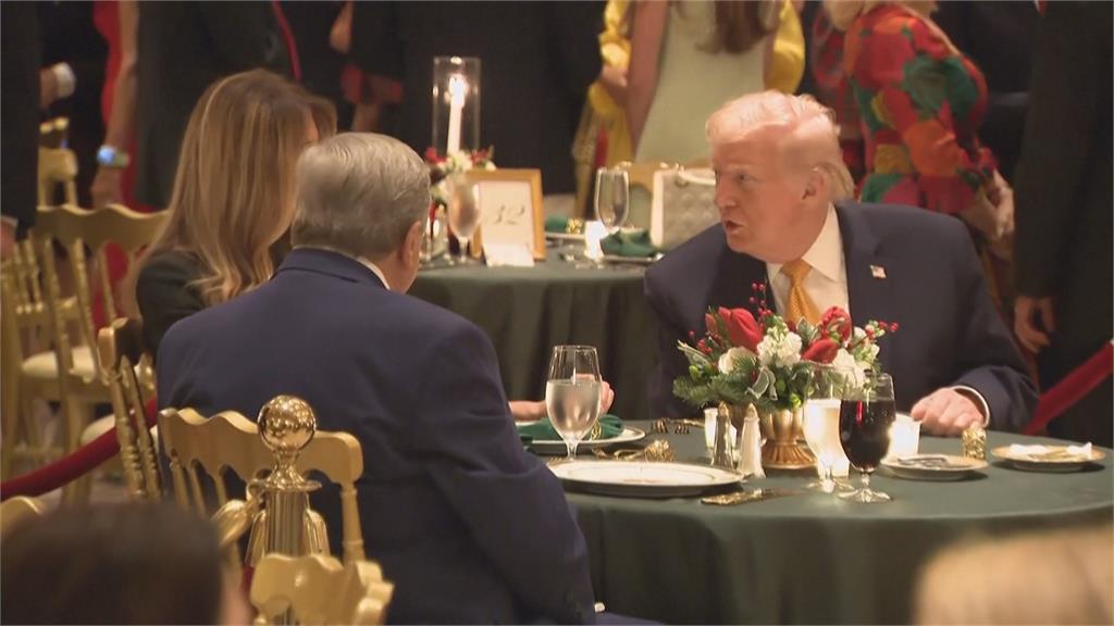 川普夫婦接耶誕電話「暖心回應孩子」　外太空也送上祝福