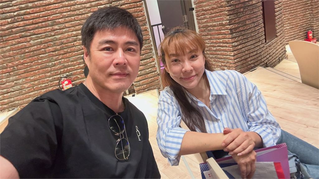 陪妹拜票竟被當成老爸！民眾讚「劉尚謙保持得真好」　劉至翰哭笑不得急澄清