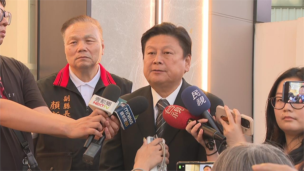 傅崐萁甩鍋嗆「鄉公所應負責撤離」!沈柏洋列「地方1職責」轟:連法條都不會看