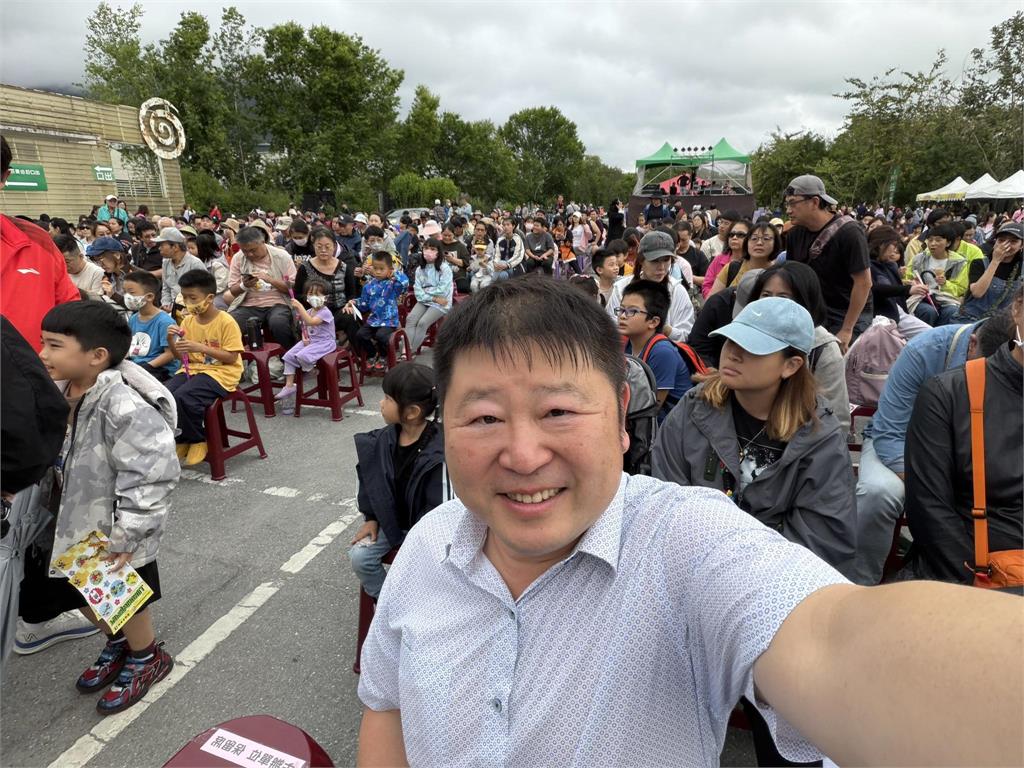 快新聞／徐榛蔚遭爆「狂發紅包」！綠議員開砲：大撒幣替接班人鋪路