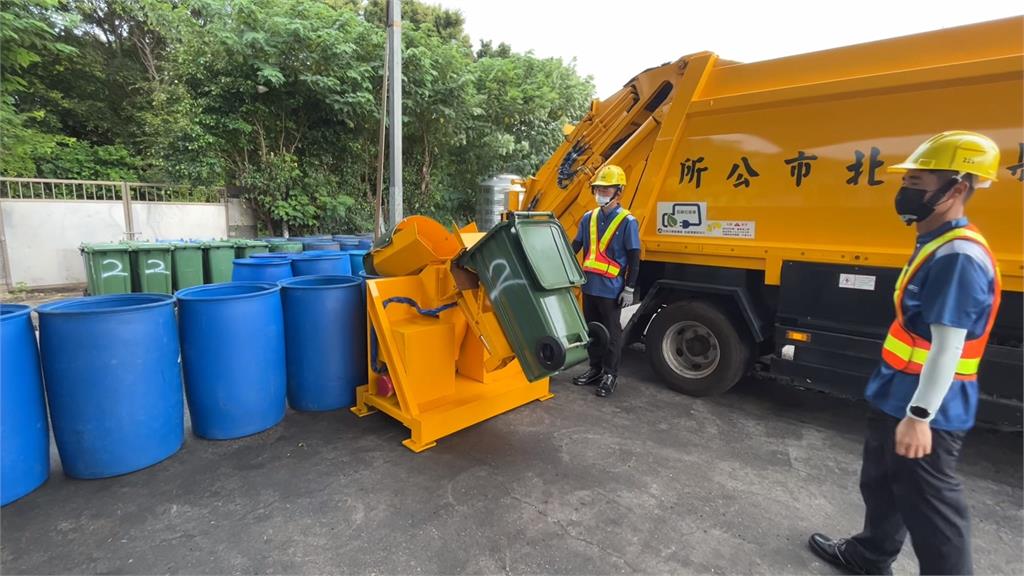 竹北「移動式廚餘傾倒機」 全國首見!減少工傷防溢漏