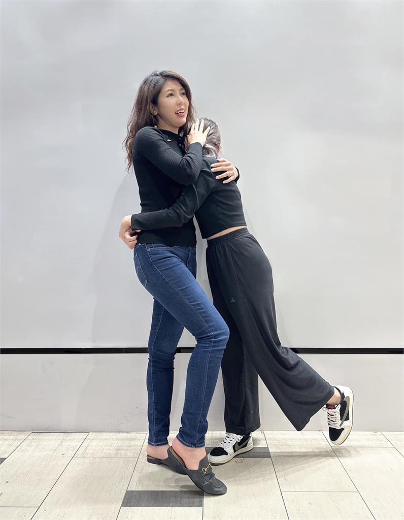 不是大叔!「新一代女戰神」馮語婷真身曝光 「洋娃娃巴掌臉」超精緻