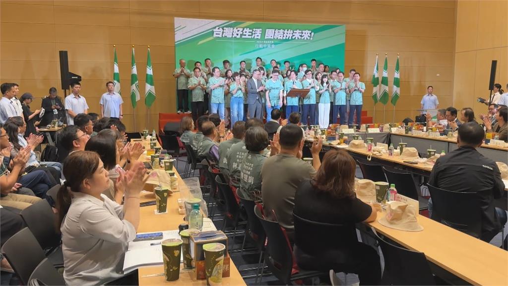 綠中常會移師高雄拚港都接棒　賴瑞隆端「國際級美食」招待賴清德