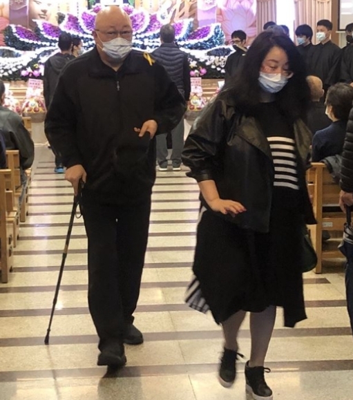 72歲「包青天」神隱多年近況曝光!真面目「暴瘦一圈」煞氣全失網憂心