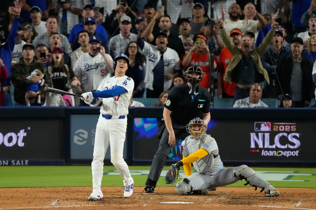MLB(影)/大谷翔平季後賽史上最偉大的個人秀!釀酒人總教頭心服口服大力稱讚