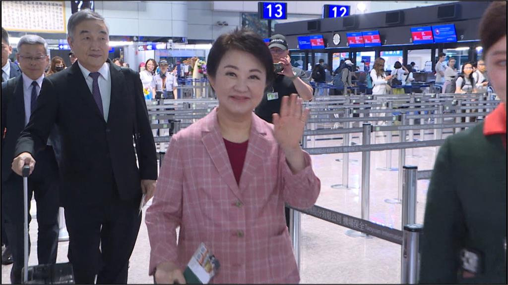 鄭麗文訪美行語出驚人　稱習近平手溫暖又厚實　美方傻眼