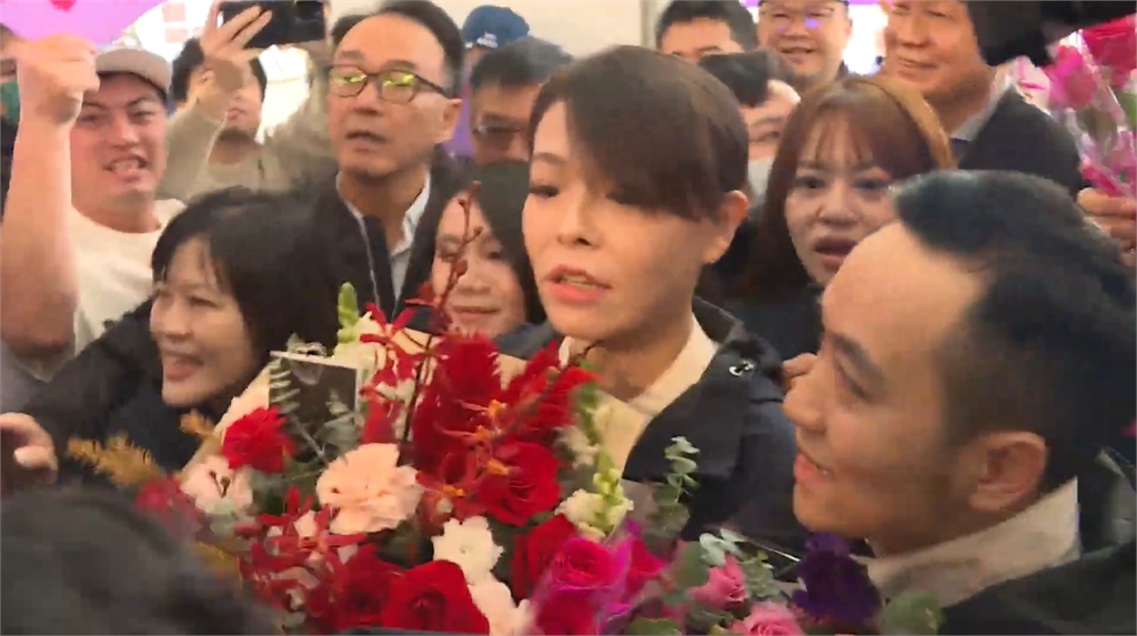 快新聞／高虹安回歸竹市府竟沒人交接！邱臣遠又帶隊「出國考察」　網酸：好好玩啊