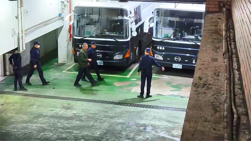 阿北提抗告「律師提16字原因」疑認罪了?網一看傻眼:111釘孤支小草很尷尬