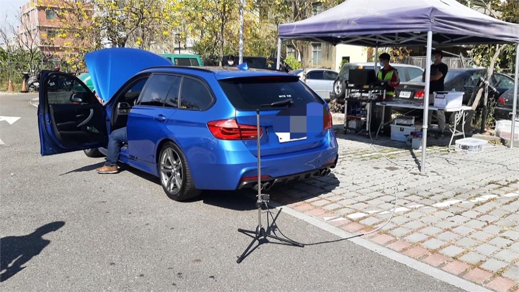 大半夜「轟轟」狂噴引擎聲浪　芬園52部改裝汽機車車聚！警強力掃蕩