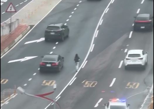 迷路又趕飛機！港籍旅客國道上狂奔　航警及時協助引導