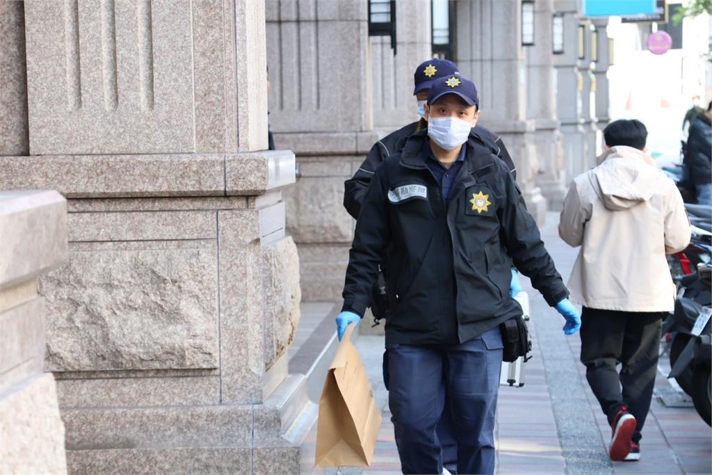 快新聞/還原銀行搶案、提升案發應變能力 蘆洲分局今執行「高擬真」演練