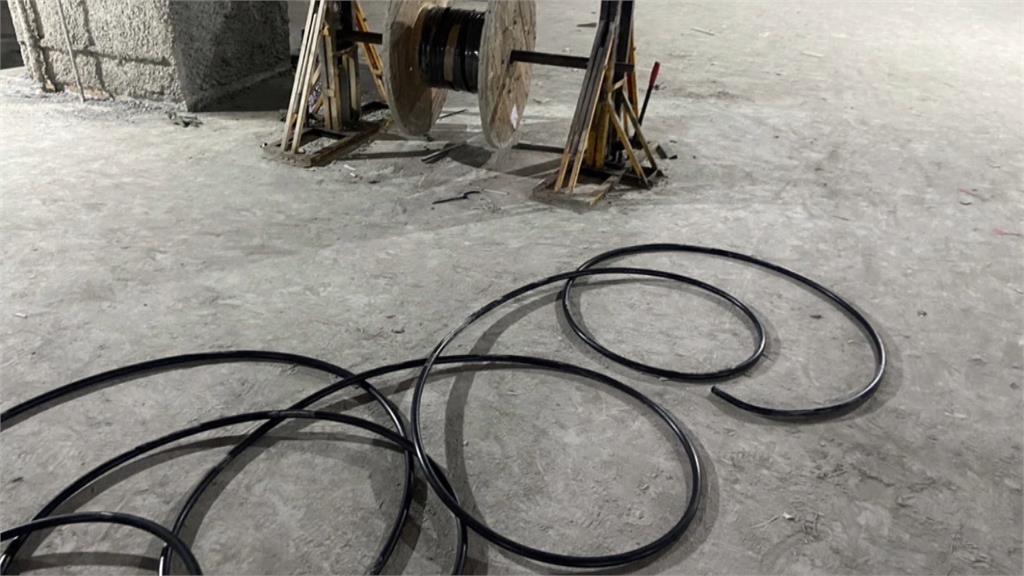 竊賊潛工地偷23萬電纜 冒險攀爬三樓高鷹架
