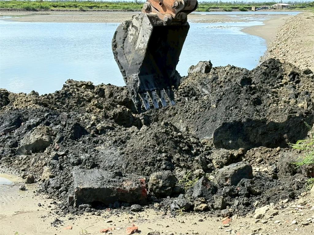 最新/台南前議長郭信良供光電土地「回填廢棄物」 遭檢起訴「求刑3年6個月」