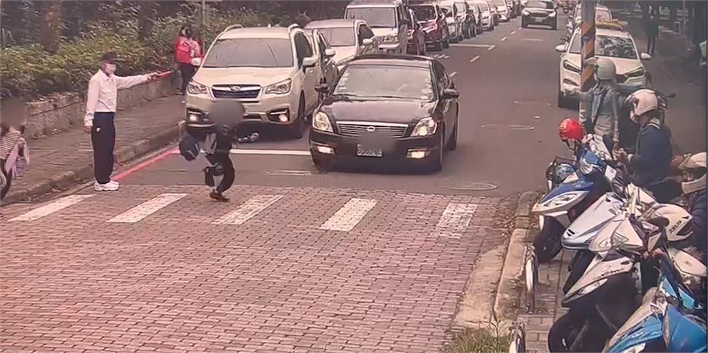 異言堂／校園導護肉身擋車 安全保障誰來擔? 