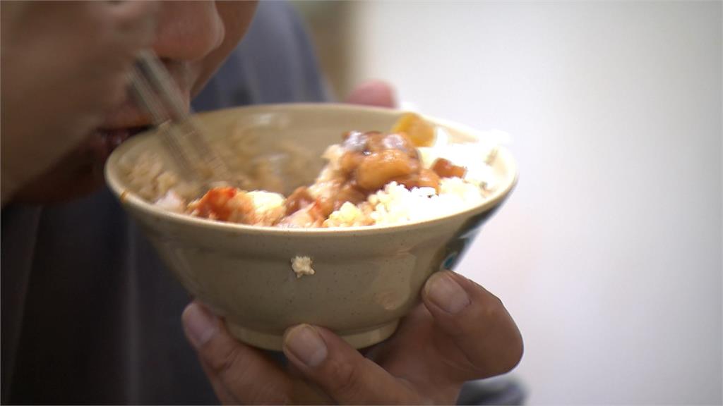 非洲豬瘟警報全台禁宰禁運 三重魯肉飯業者:存貨撐三天