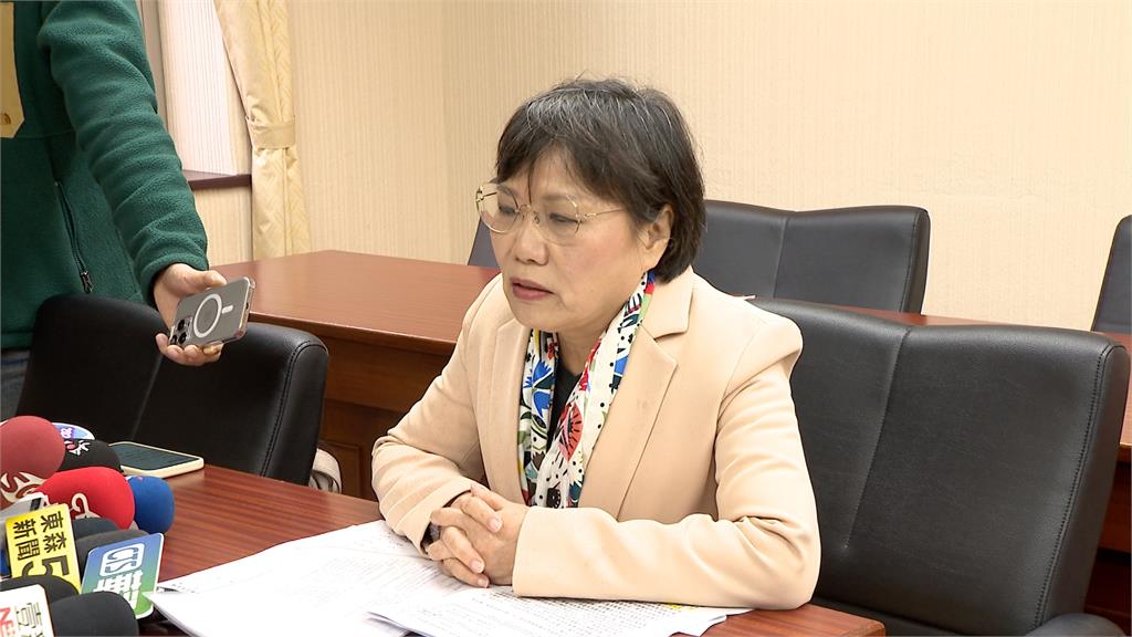中配恩綺今晚松山搭機飛成都 小微動向不明!內政部:不配合將執行強制出境