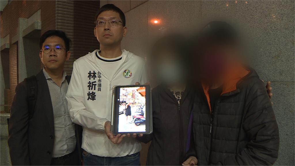 「展翅廢翔」女志工街頭宣傳 遭男子亂入突襲、搶奪擴音器
