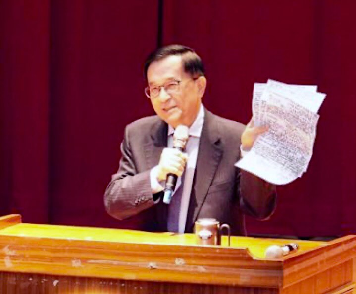 陳水扁喊8字點名韓國瑜「猛掀31年前恩怨」!網一看「慘烈現場」嚇爛:要小心