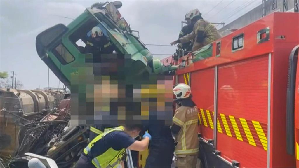 嘉義太保嚴重追撞！　砂石車撞轎車　失控「衝進玉米田」釀４傷