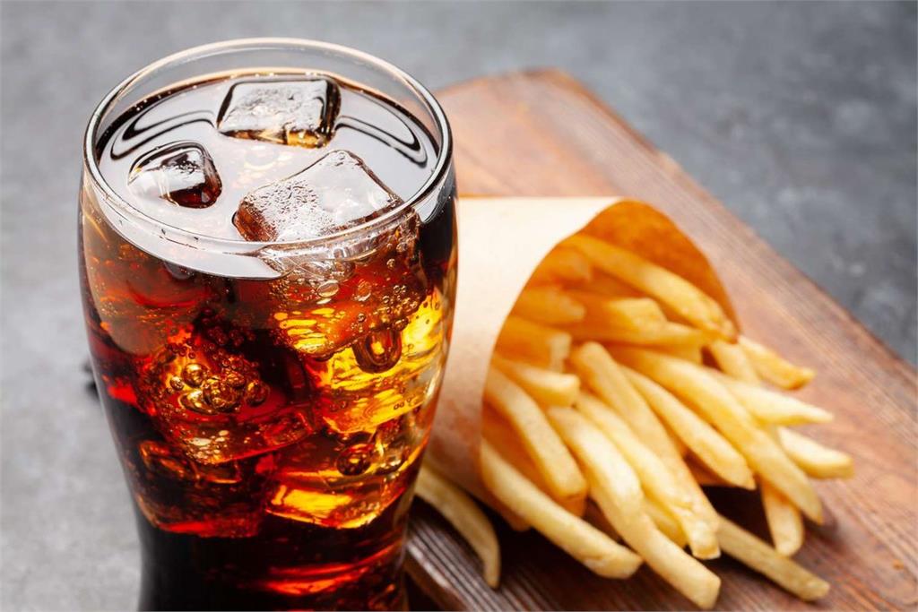 吃麥當勞能治頭痛?網實測「一套餐」喊有效 醫師證實揭背後真相