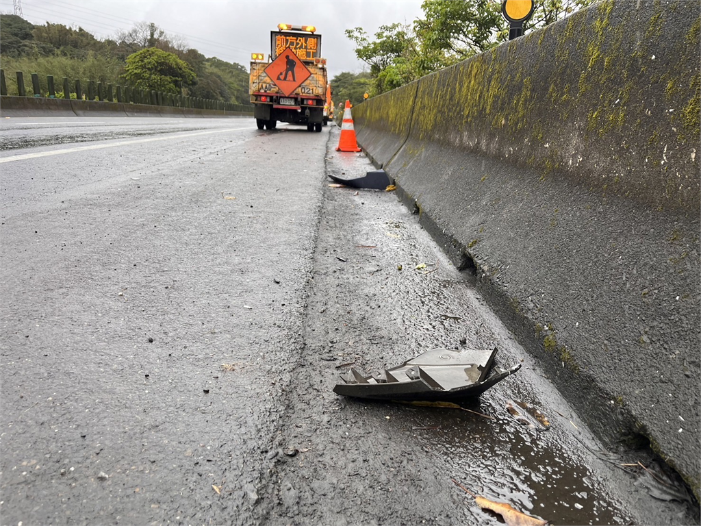 快新聞／偷車嫌撞派出所前先撞死重機騎士　死者身分曝光！