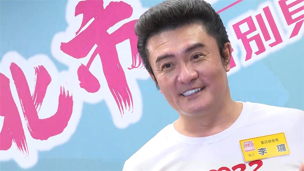 機車汽車爆行糾! 搖下車窗一看駕駛竟是演員「李㼈」