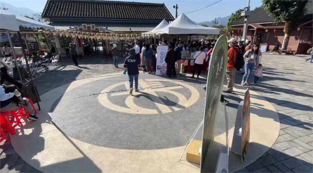 火車來了！睽違四年復駛 台鐵集集火車站湧觀光人潮