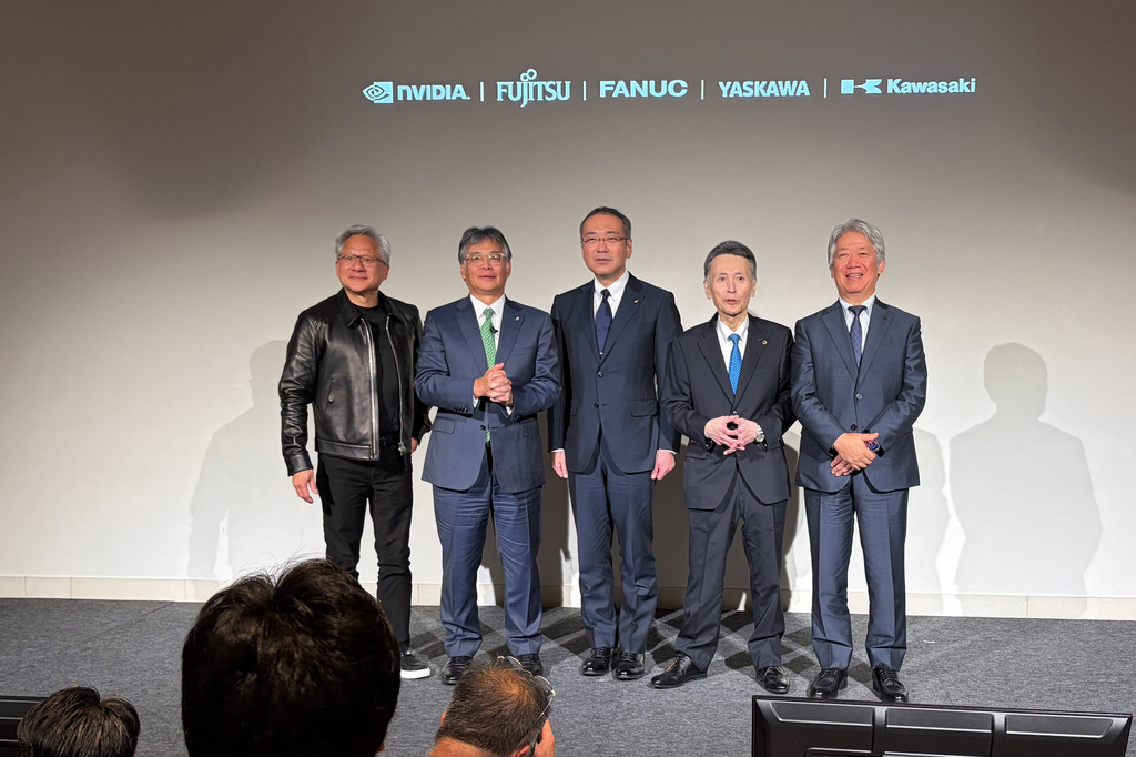 快新聞／黃仁勳東京「美食地圖」曝光！宴請30家半導體企業　喊話：日本回來了