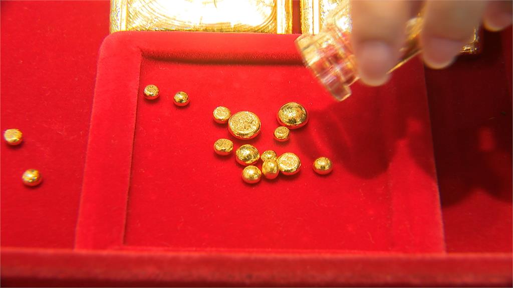 金價飆上每盎司2021美元 分析師:挑戰2070歷史高點