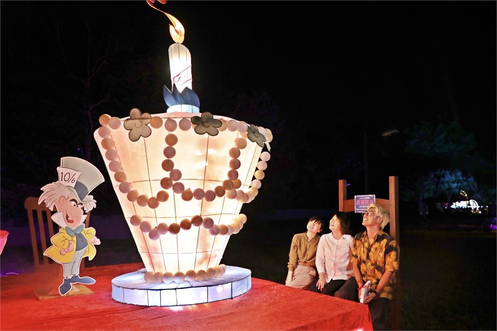 光織影舞『光影夢境』閃耀北香湖!戴愛玲、李聖傑開幕獻唱點燃高潮