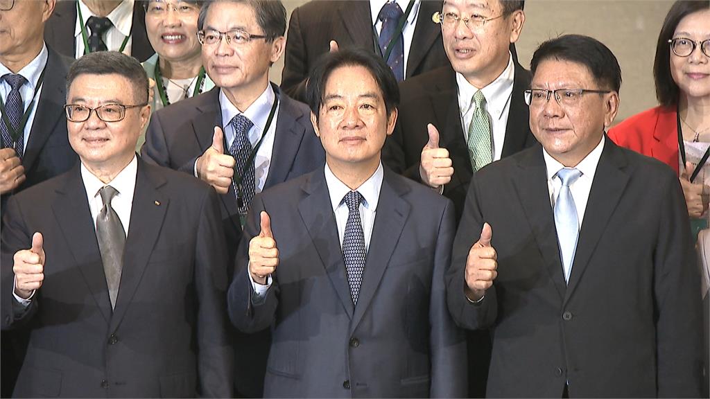柯建銘、吳思瑤親授「國會溝通技巧」 準部長直喊:收穫滿滿
