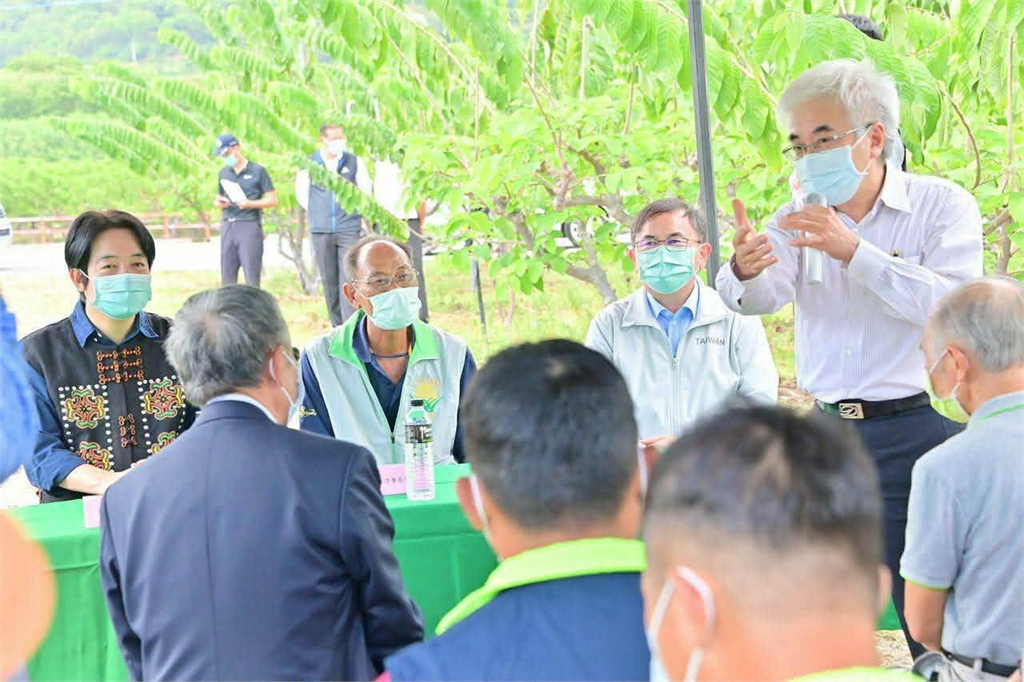 快新聞／鳳梨釋迦吵不停！他揭賴清德、農委會當年力挺　籲農民：別跟國民黨一樣忘恩