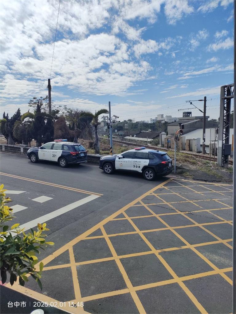 台中男闖鐵路被自強號撞傷 4班次約1200旅客延誤