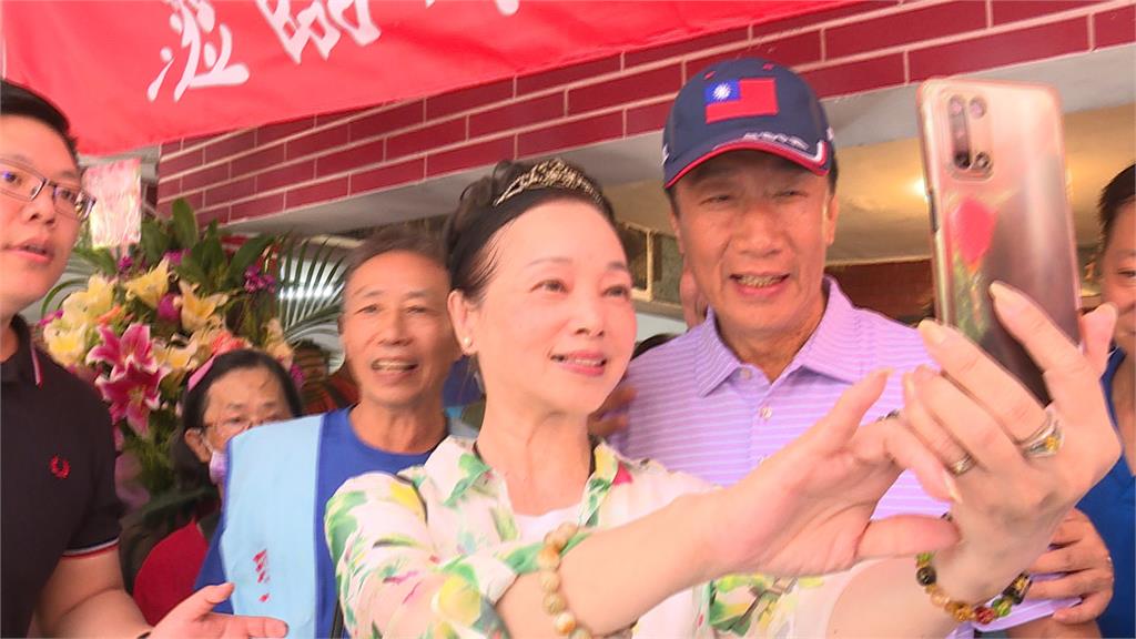 「生一個小孩送一隻毛小孩」 郭台銘提解決少子化對策