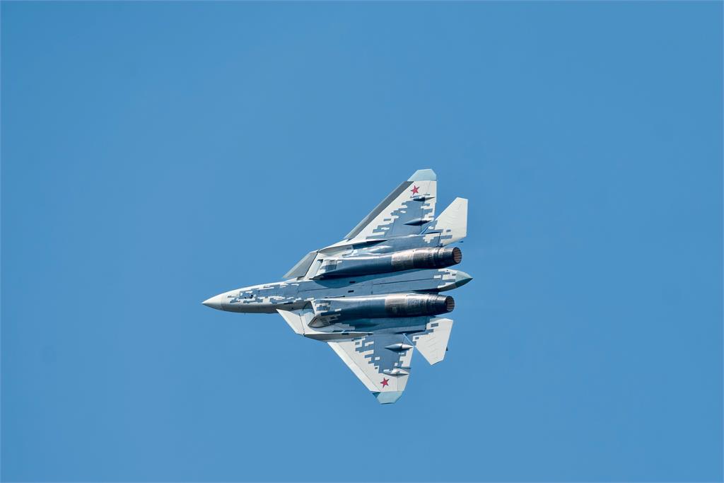 快新聞／普丁最強戰機倒了！Su-57墜毀畫面曝光　墜毀原因尚待釐清
