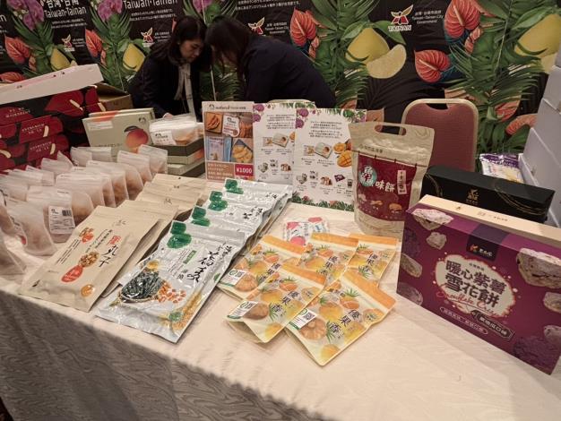 台南獲邀參加東京「花道博覽會」 黃偉哲率團展出台南物產