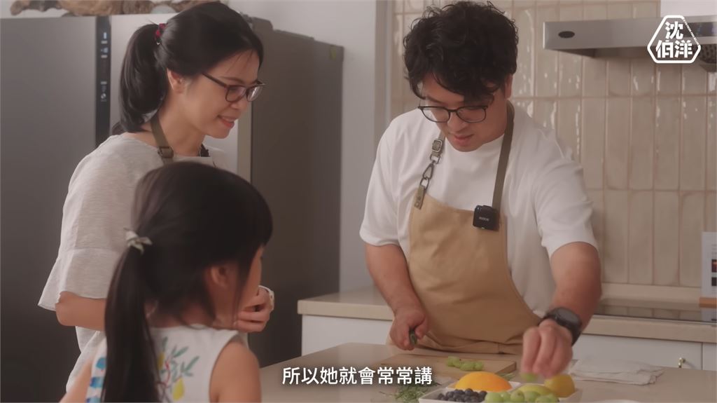 收養小孩沒血緣真能相愛？沈伯洋「神回1句」暖哭全網：無私的大愛