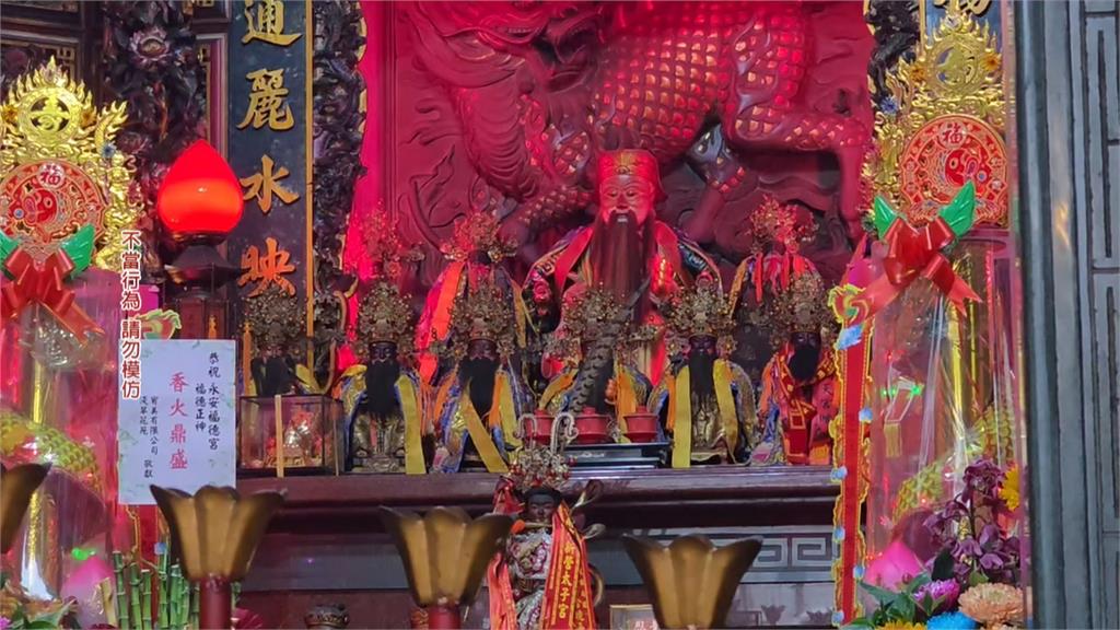 神明供品也偷！　桃園福德宮蛋糕遭竊　無業男趁沒人偷走