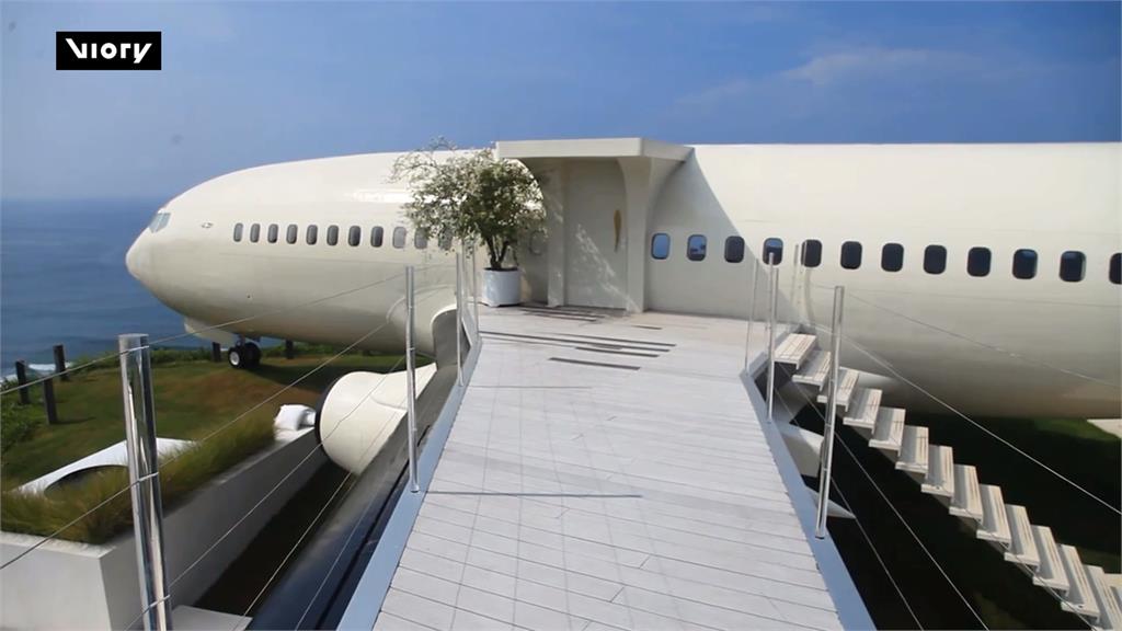 絕美海景+室外泳池　退役波音737變身豪華別墅