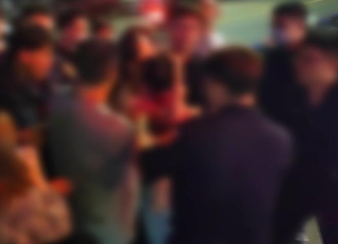 警局上演"搶小孩"戲碼! 親友推擠混亂 警出動快打支援