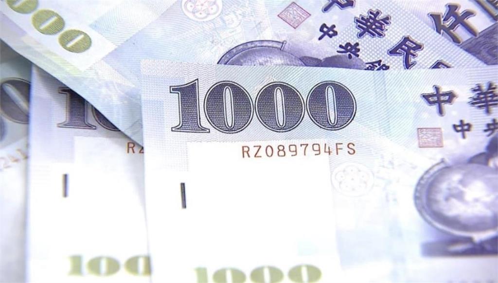 小資族含淚曝「長輩紅包行情」包越多越好?網搖頭揪2關鍵:金額差很大