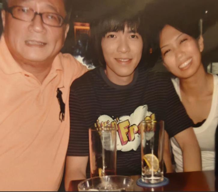 Summer喪父3日悲痛發聲！貼「蕭敬騰3人舊照」認了：什麼都不想做