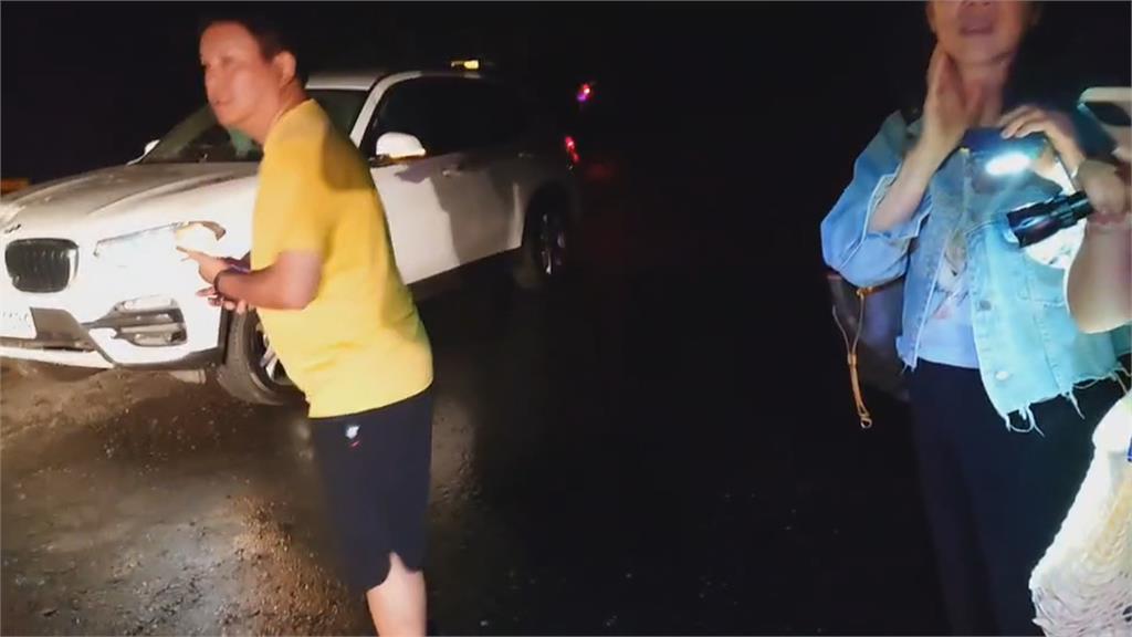 蘇花公路161公里處大片落石砸車 休旅車遭砸中多處凹陷