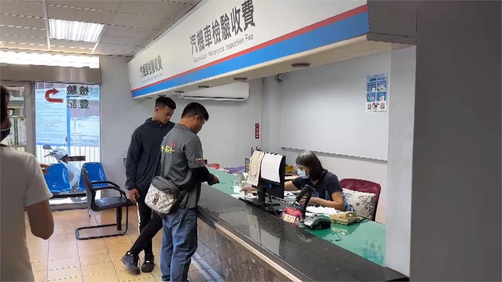 上班突收2筆400元帳單報警！　同款同色車輛「冒用車牌」上路