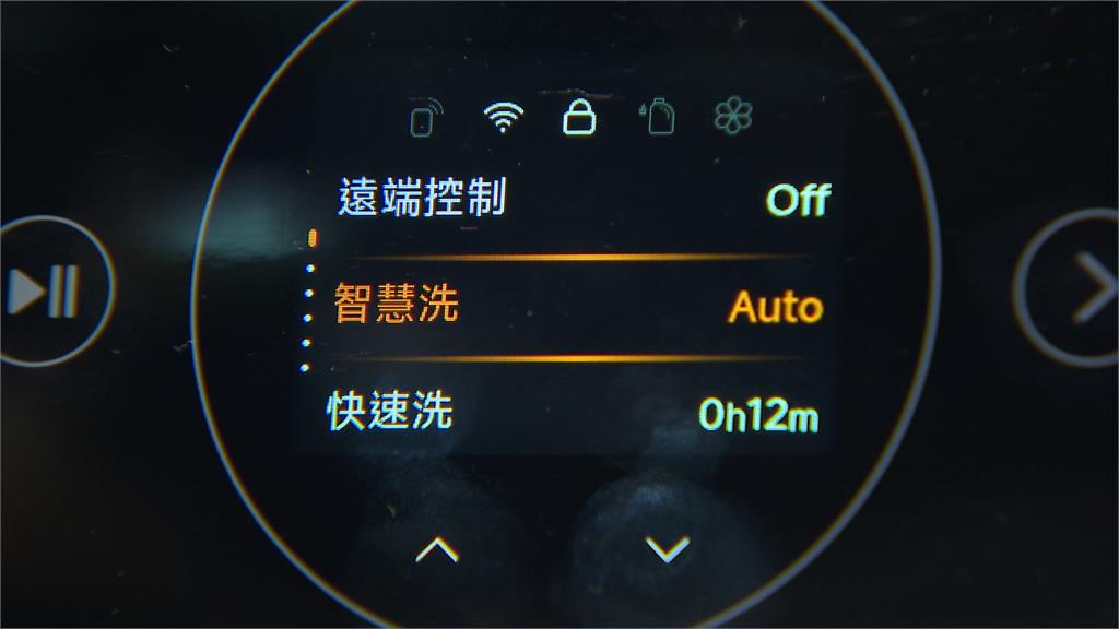 手機品牌推大電量旗艦機.　邀動力火車站台　主打可下水拍攝兼防摔