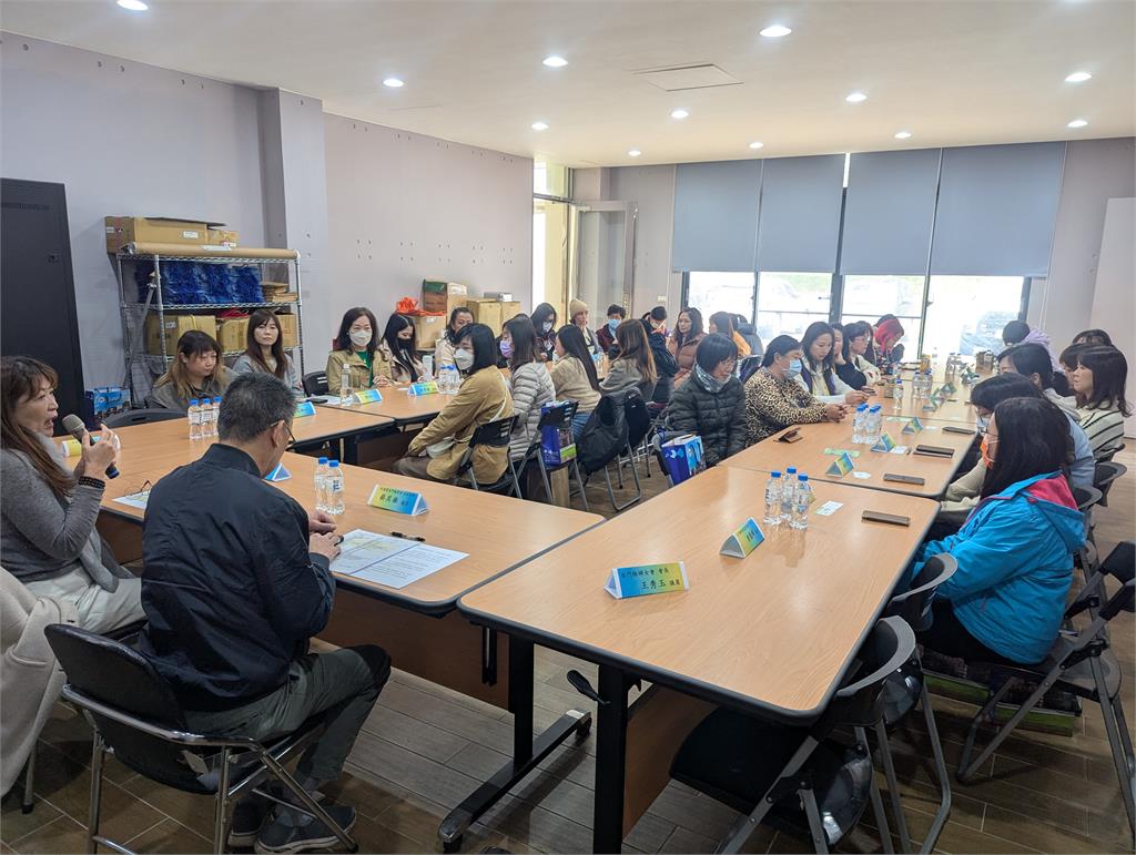 快新聞/使金門成性別友善示範島 綠縣黨部辦婦女座談會:盼續推性平