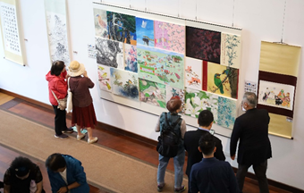 【淡江傳真】「筆韻淡江．e畫萬象」藝術展 張炳煌領銜 黃光男也樂學智慧e筆