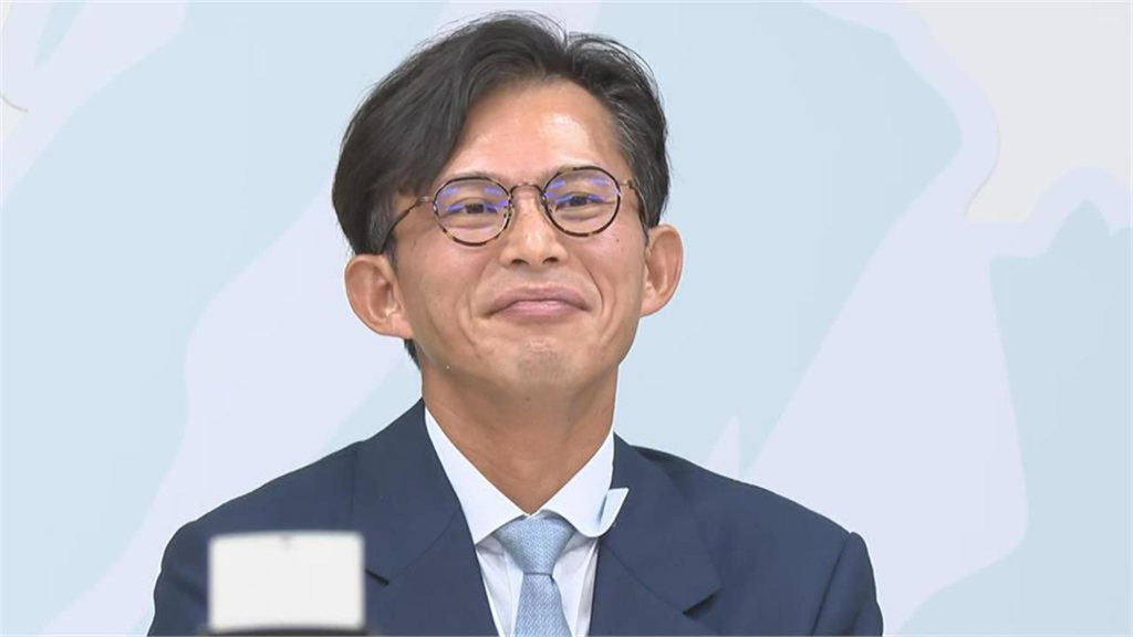 沈伯洋VS.黃國昌誰獲勝？林智群親揭兩人「最大差異」：根本看不到車尾燈