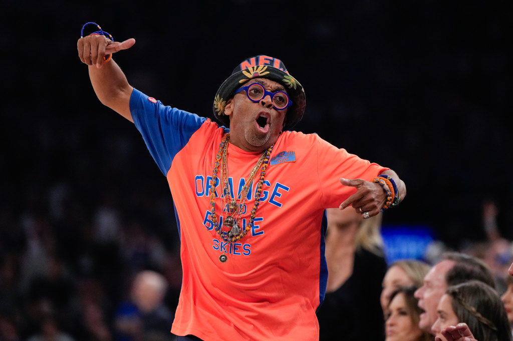 NBA(影)／馬刺自毀長城落入絕境！名人堂傳奇巴克利痛批：人類文明史上最蠢籃球隊
